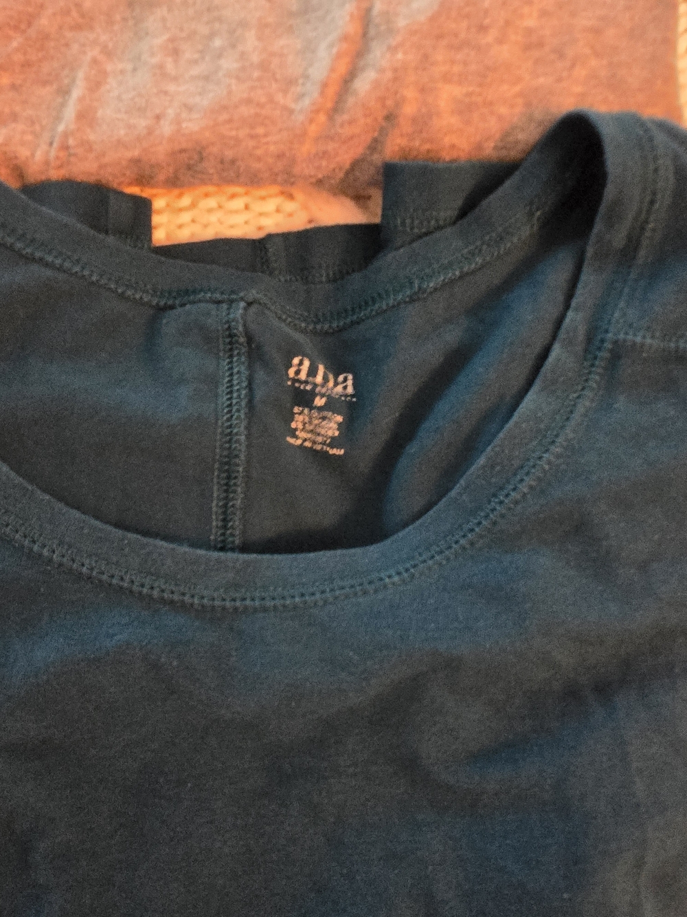 Set of Three Classic Crewneck Longsleeved Tees Women's M - Picture 2 of 6